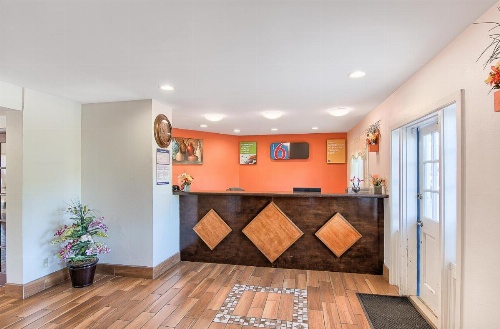 Motel 6-Harrisonburg, VA - South image 11