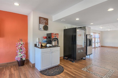 Motel 6-Harrisonburg, VA - South image 9